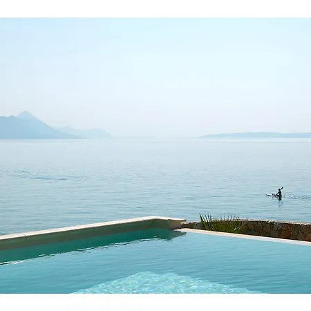 ヴィラ Luna サマティン